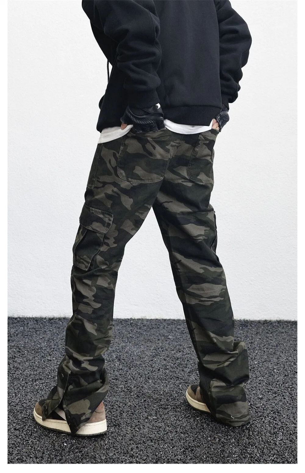 AM23 Straight Camo Cargo Pants