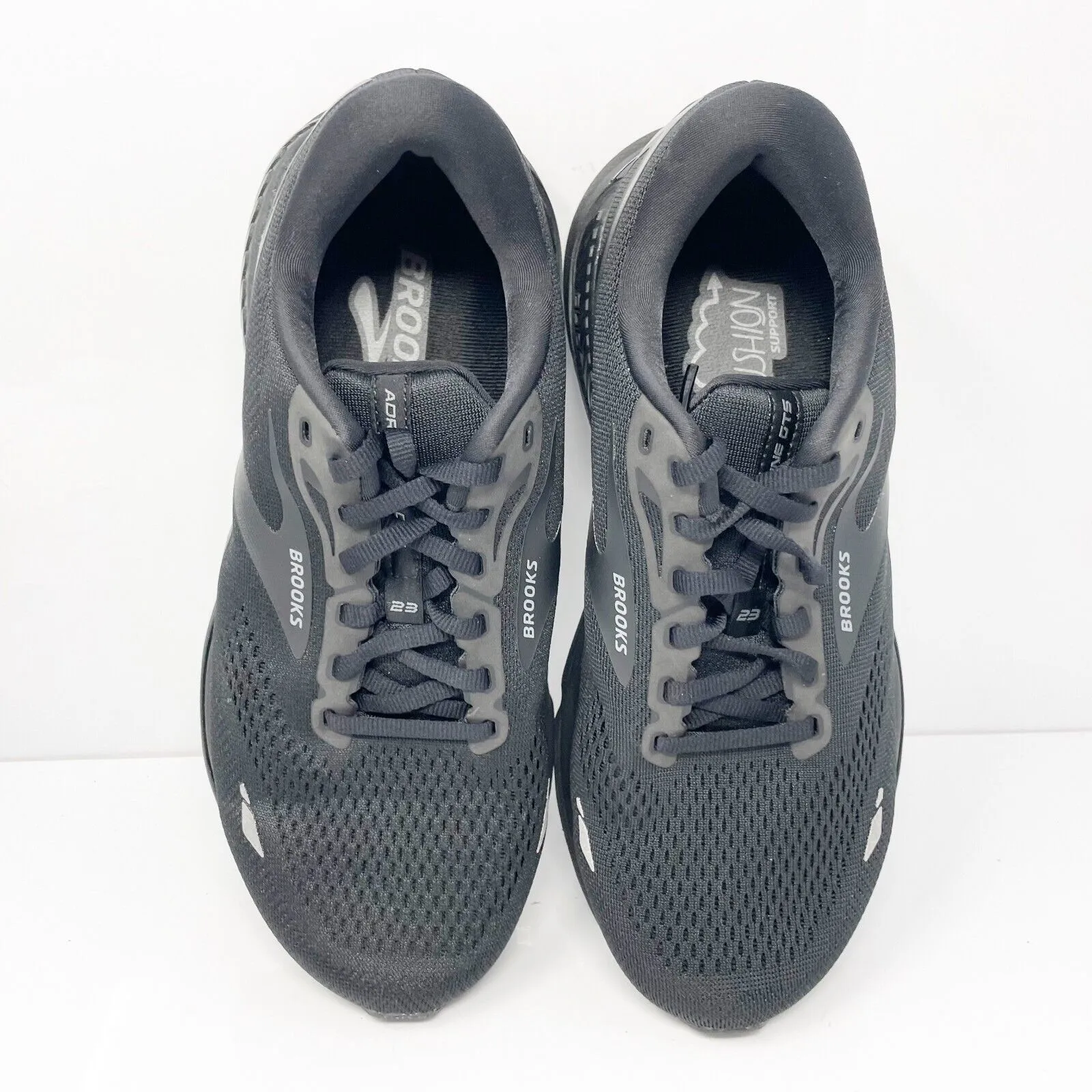 Brooks Mens Adrenaline GTS 23 1103914E020 Black Running Shoes Sneakers 8.5 4E