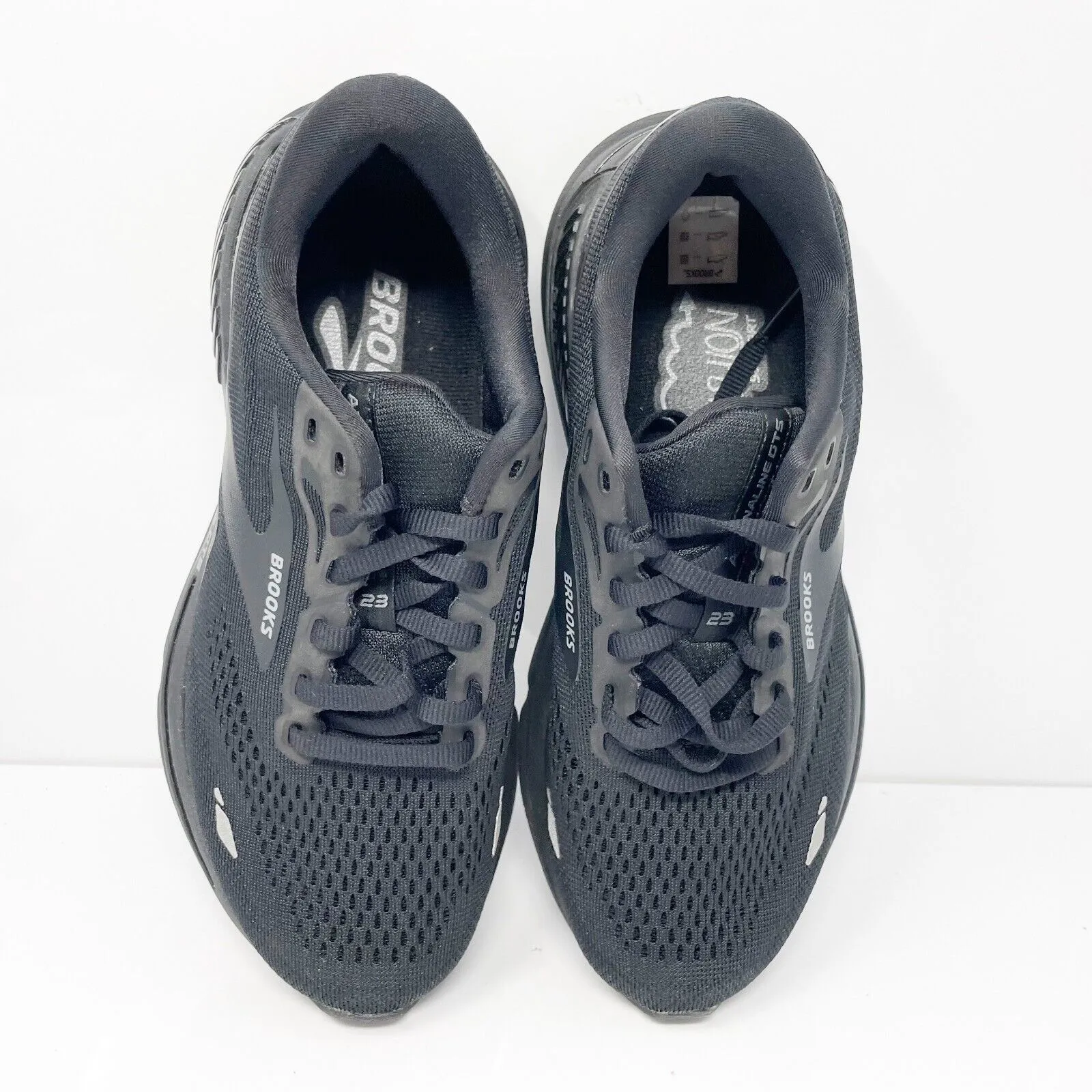 Brooks Womens Adrenaline GTS 23 1203811B020 Black Running Shoes Sneakers 6.5 B