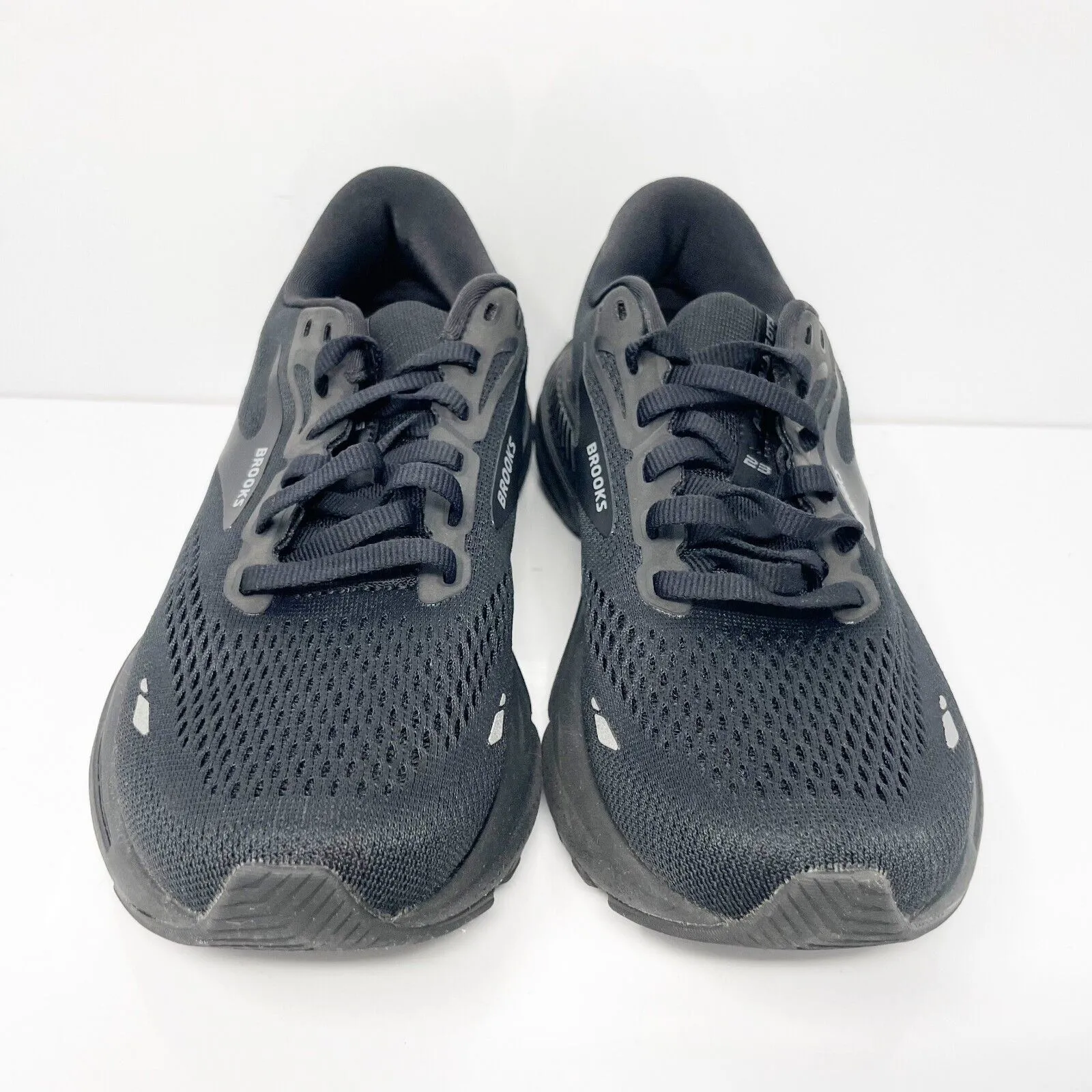 Brooks Womens Adrenaline GTS 23 1203811B020 Black Running Shoes Sneakers 6.5 B