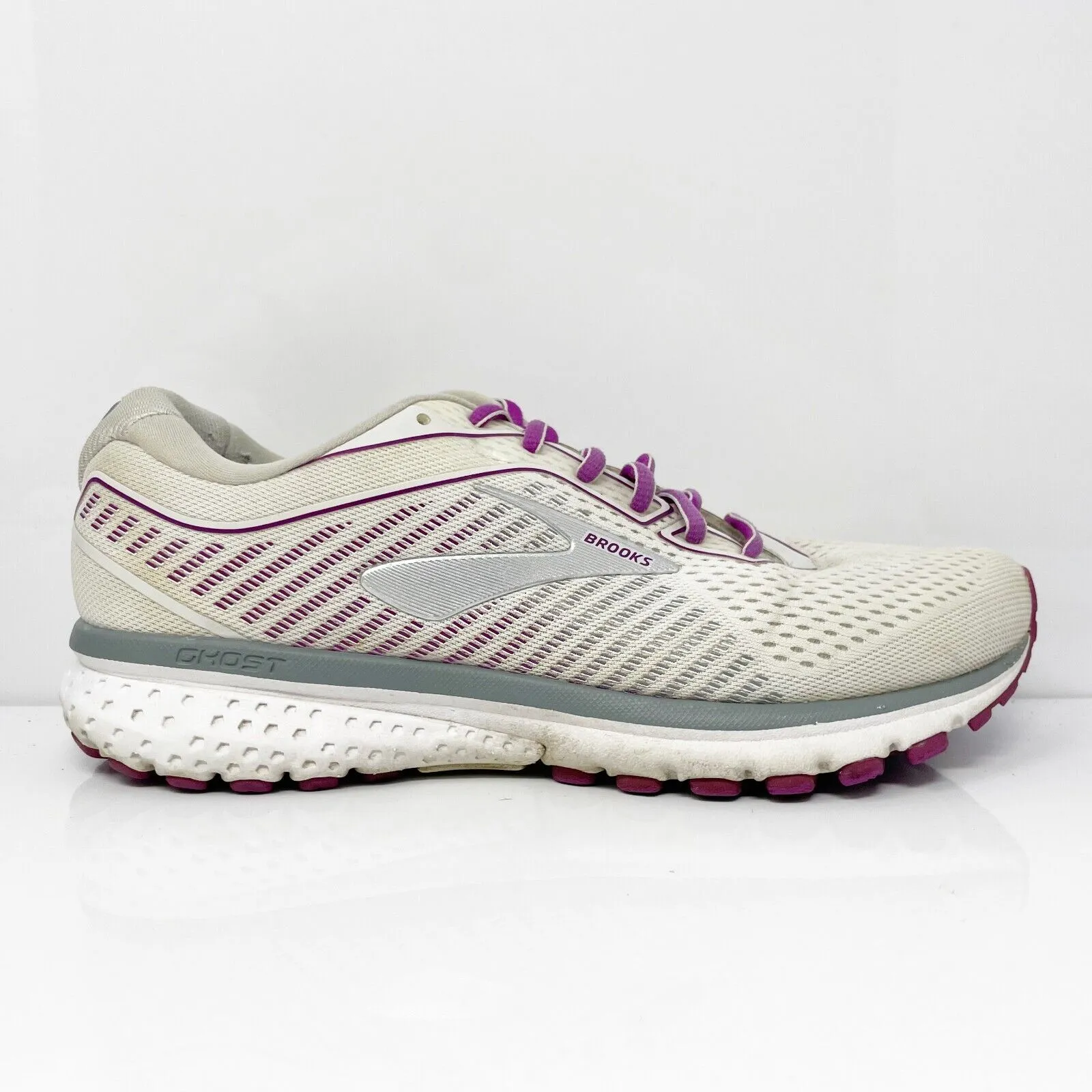 Brooks Womens Ghost 12 1203051D186 Gray Running Shoes Sneakers Size 8.5 D