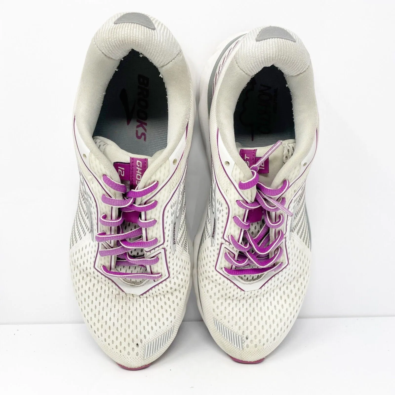 Brooks Womens Ghost 12 1203051D186 Gray Running Shoes Sneakers Size 8.5 D