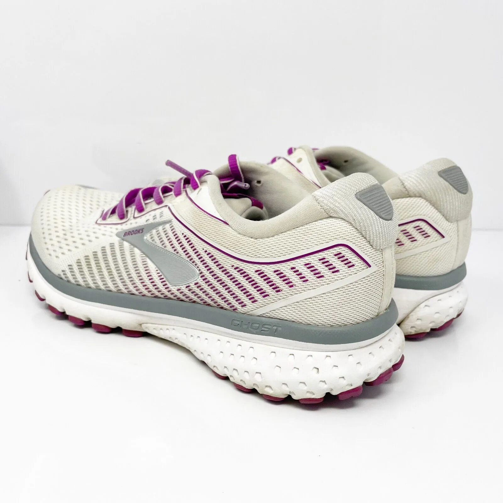 Brooks Womens Ghost 12 1203051D186 Gray Running Shoes Sneakers Size 8.5 D