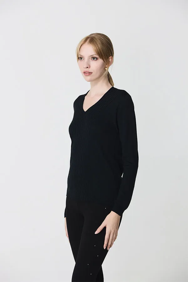 Escorpion BRAIDED BLACK V-NECK SWEATER