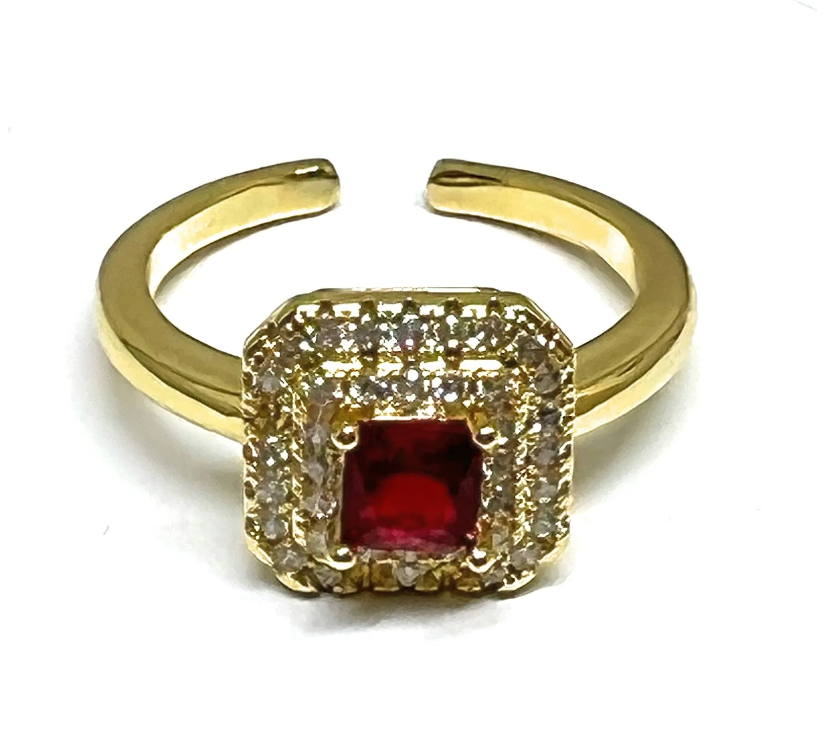 Gold Plated Red & White CZ Adjustable Ring Anillo (Sizes 6-12)