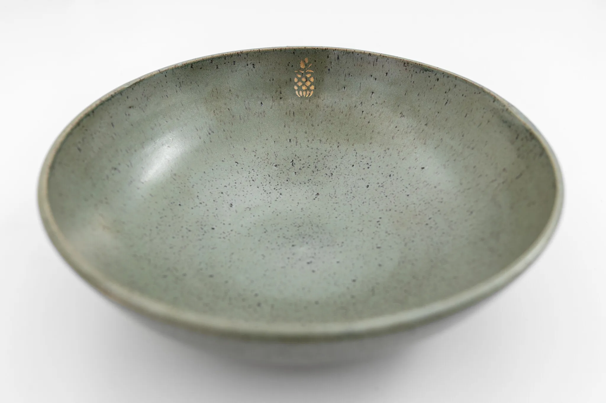 Large Serving Bowl in Tea Green