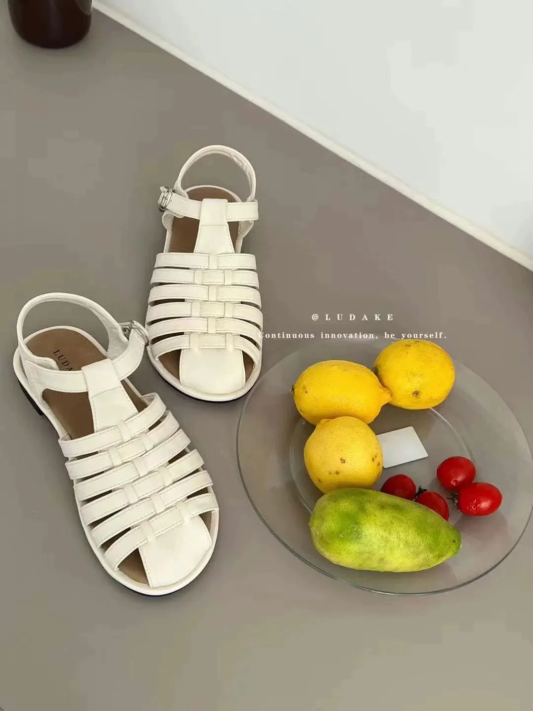 LUDAKE Ludakesen retro braided Baotou Roman sandals summer new comfortable soft-soled sandals