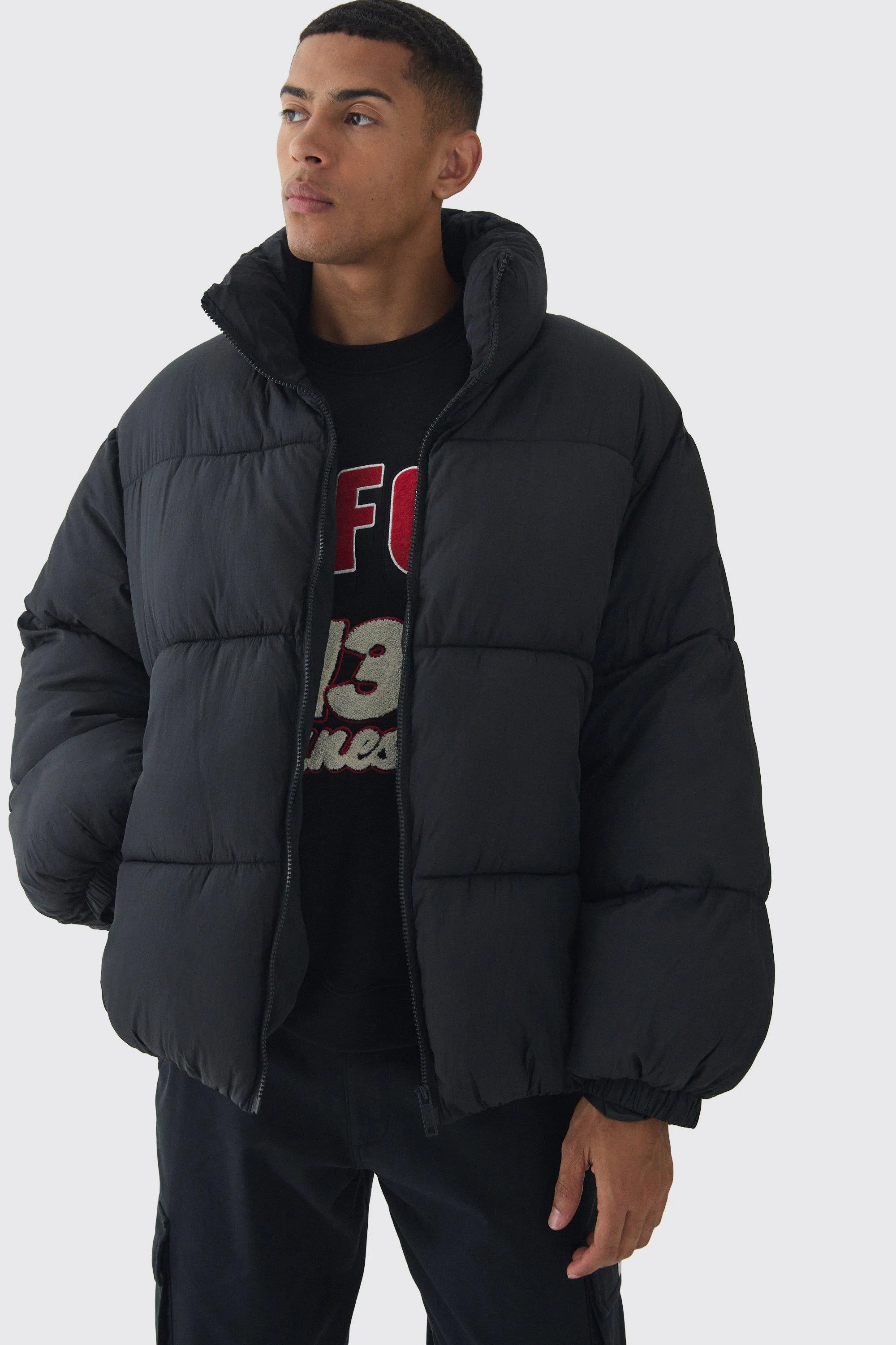 Man Tab Boxy Heavy Padded Puffer Jacket In Black