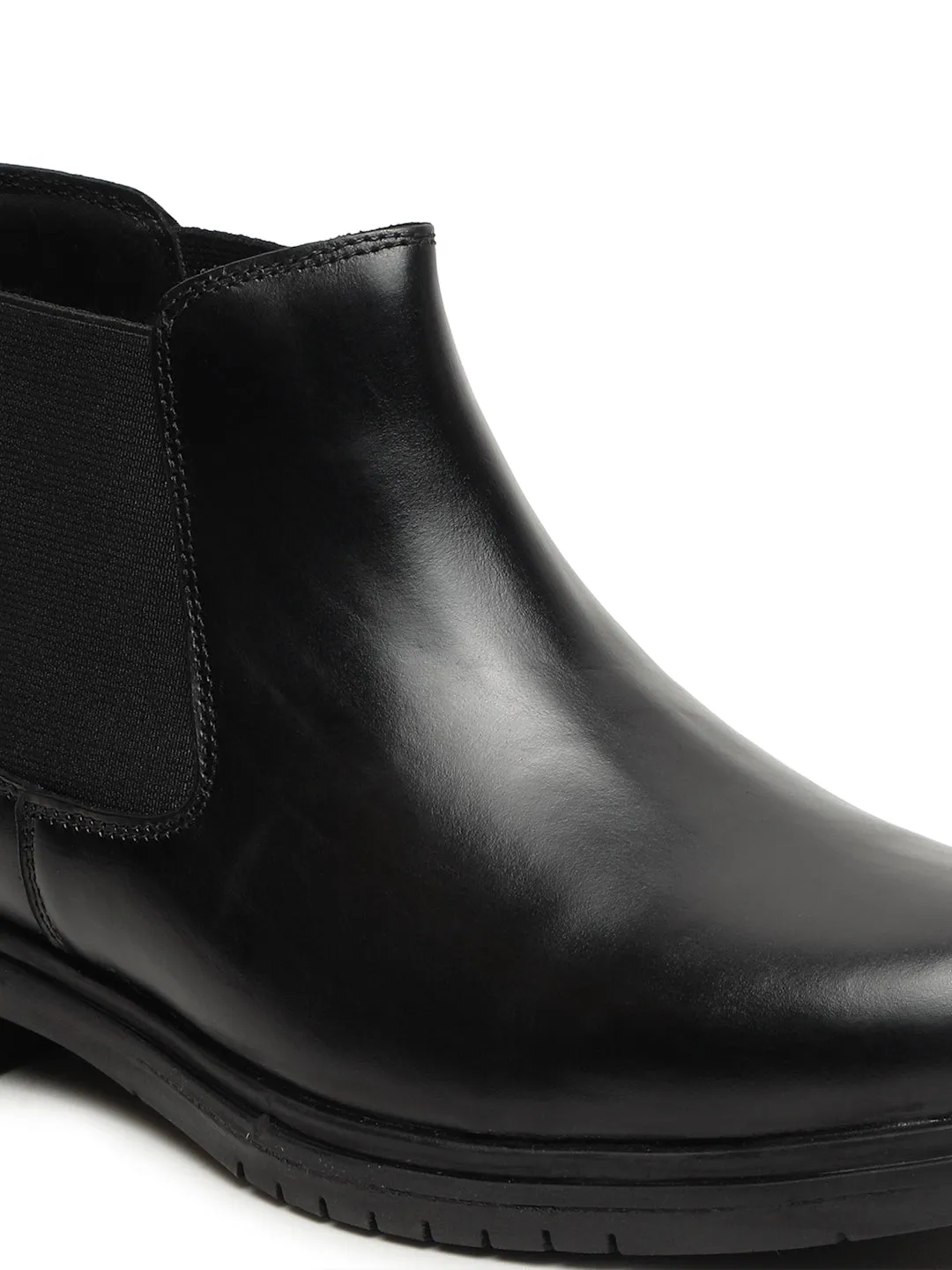 Men's Black Solid Leather Chelsea boots