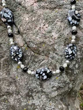 Mother of Pearl and Black Necklace Set