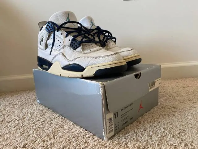 Nike air jordan 4 retro+ white columbia blue navy size 9 199