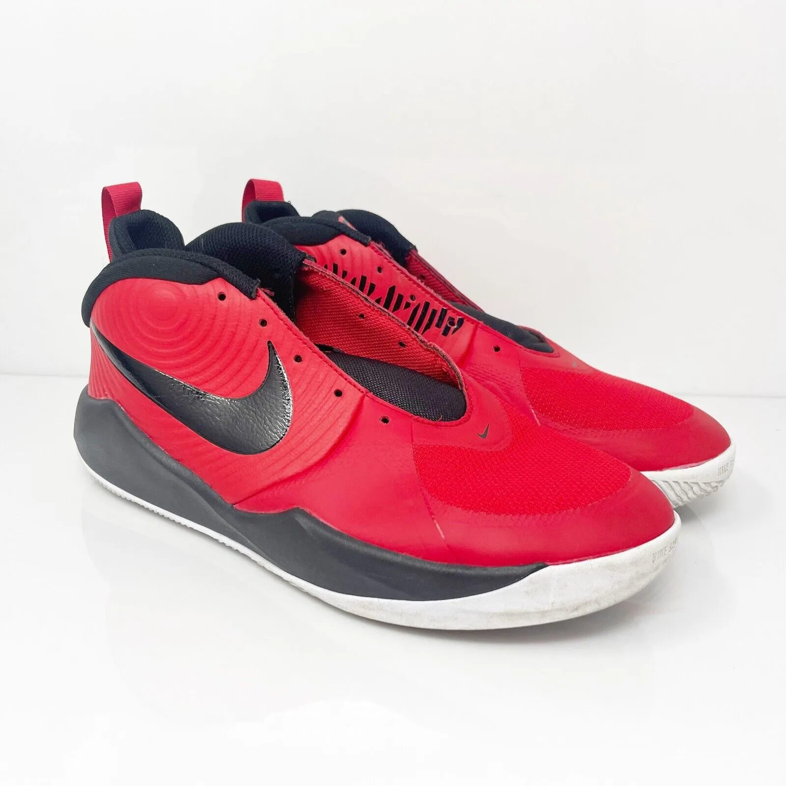 Nike Boys Team Hustle D9 AQ4224-600 Red Basketball Shoes Sneakers Size 7Y