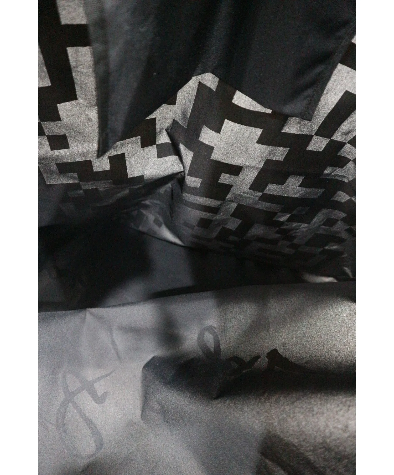 [Pre-owned] COMME des GARCONS Collaboration QR Code Tote Bag OF-K 205