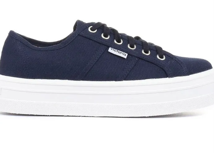 Sacs of Ashbourne   Victoria Barcelona Trainers - Navy