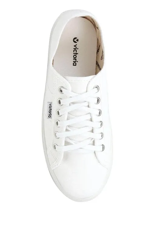 Sacs of Ashbourne   Victoria Barcelona Trainers - White