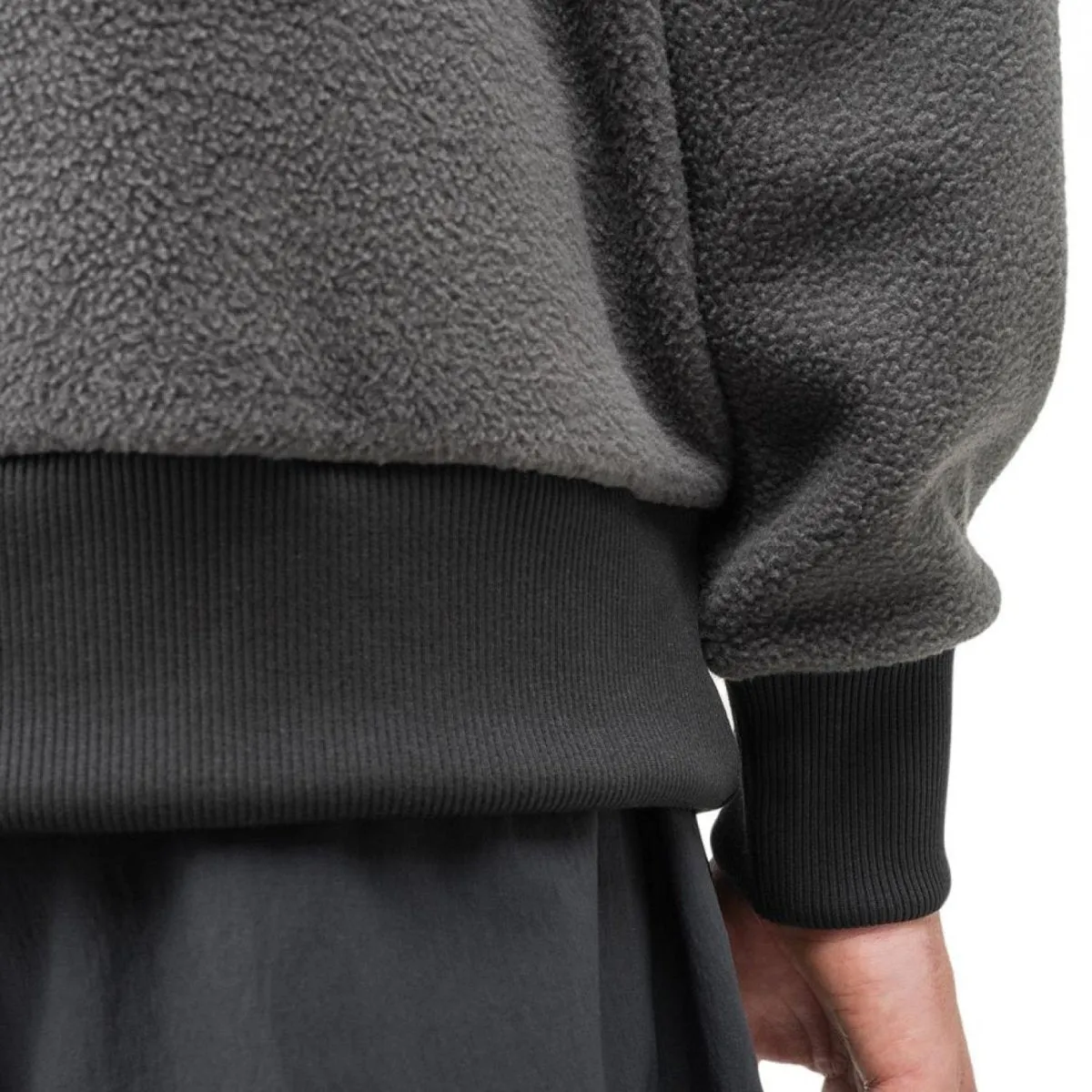 The North Face Fleeski Crewneck (Dark Grey / Black)