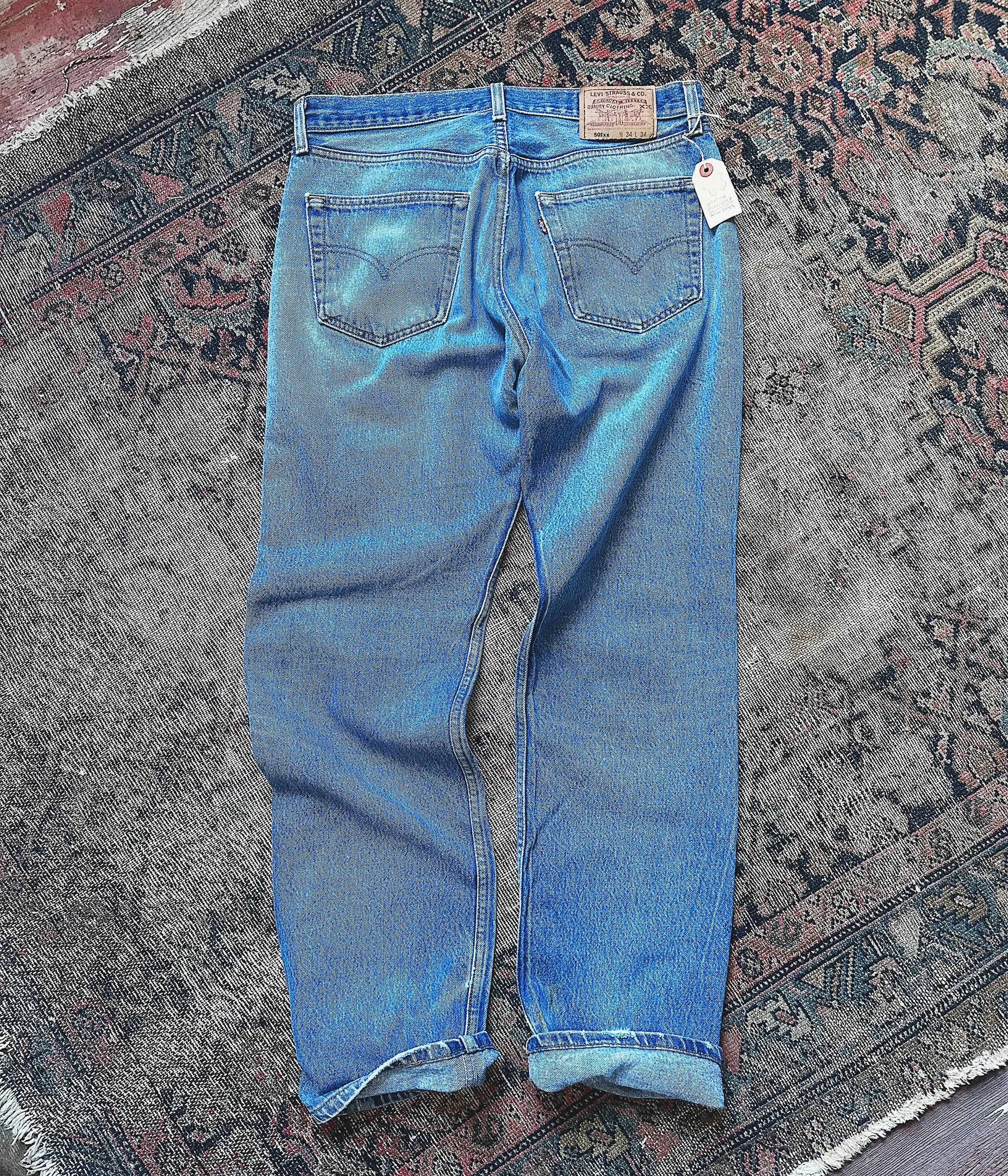 Vintage Levi's 501 Jeans - 32