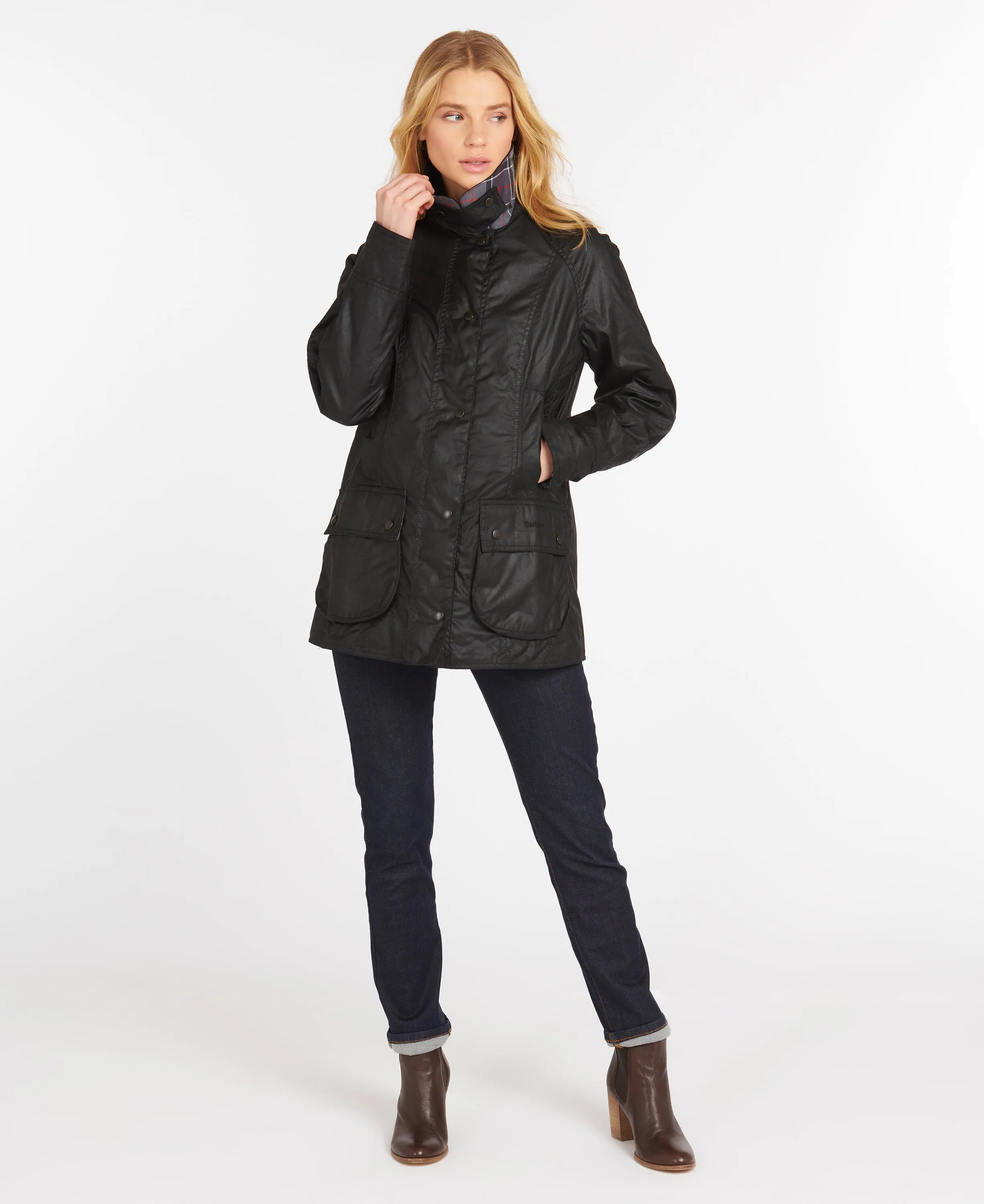 Women's Beadnell Wax Jacket Black